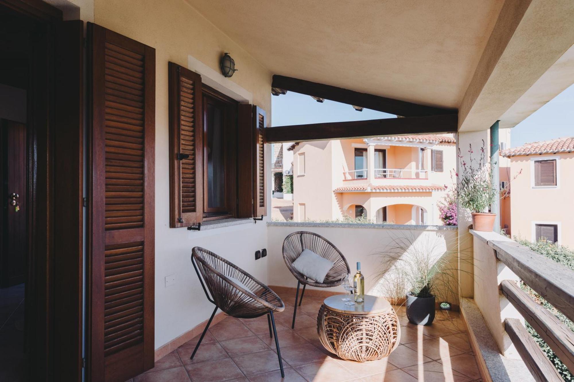 Cactus Mare Apartment Golfo Aranci Bagian luar foto